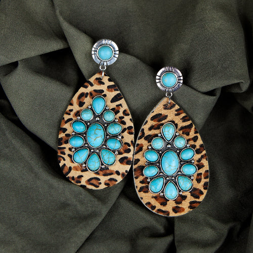 73983 - Turquoise Flower and Leopard Earrings