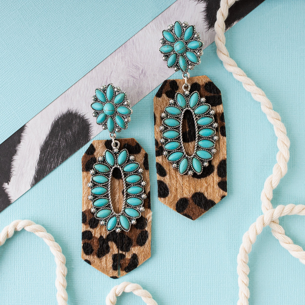 73994 - Turquoise Flower and Leopard Earrings - Leopard