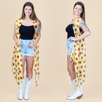 Load image into Gallery viewer, 7899 - Sunflower Vest - White
