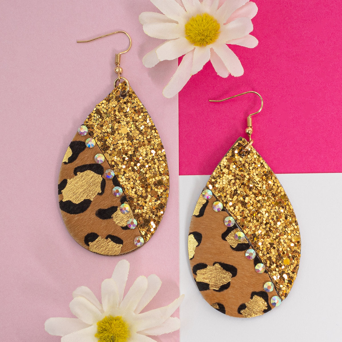 93027 - Animal Print Glitter Earrings - Leopard & Gold