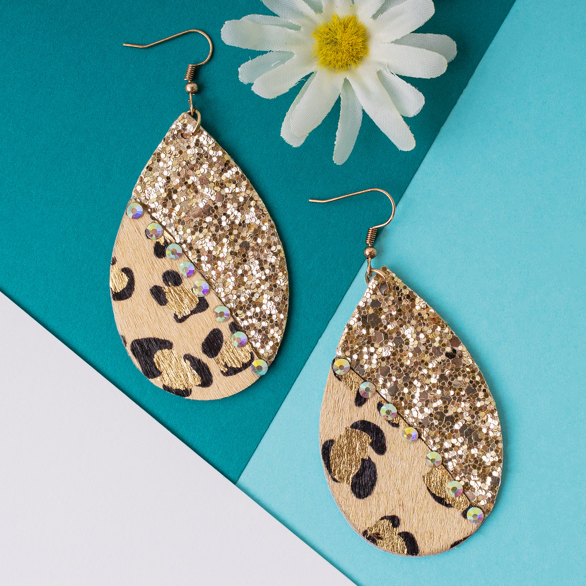 93030 - Glitter & Leopard Earrings - Beige