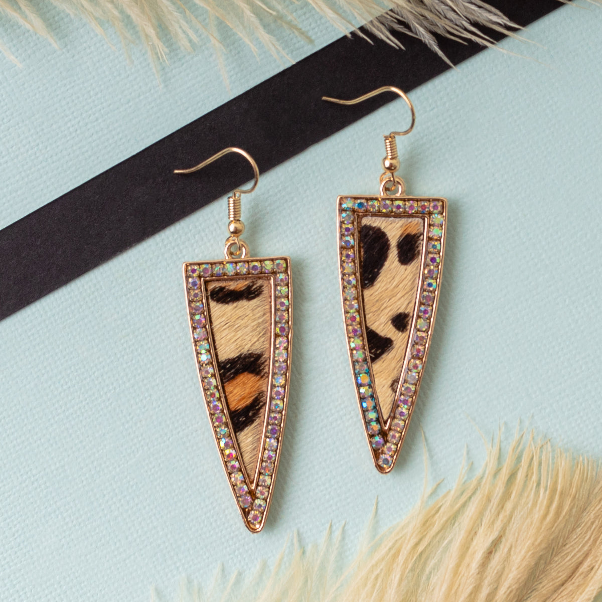 93032 - Triangle Animal Print Earrings - Leopard