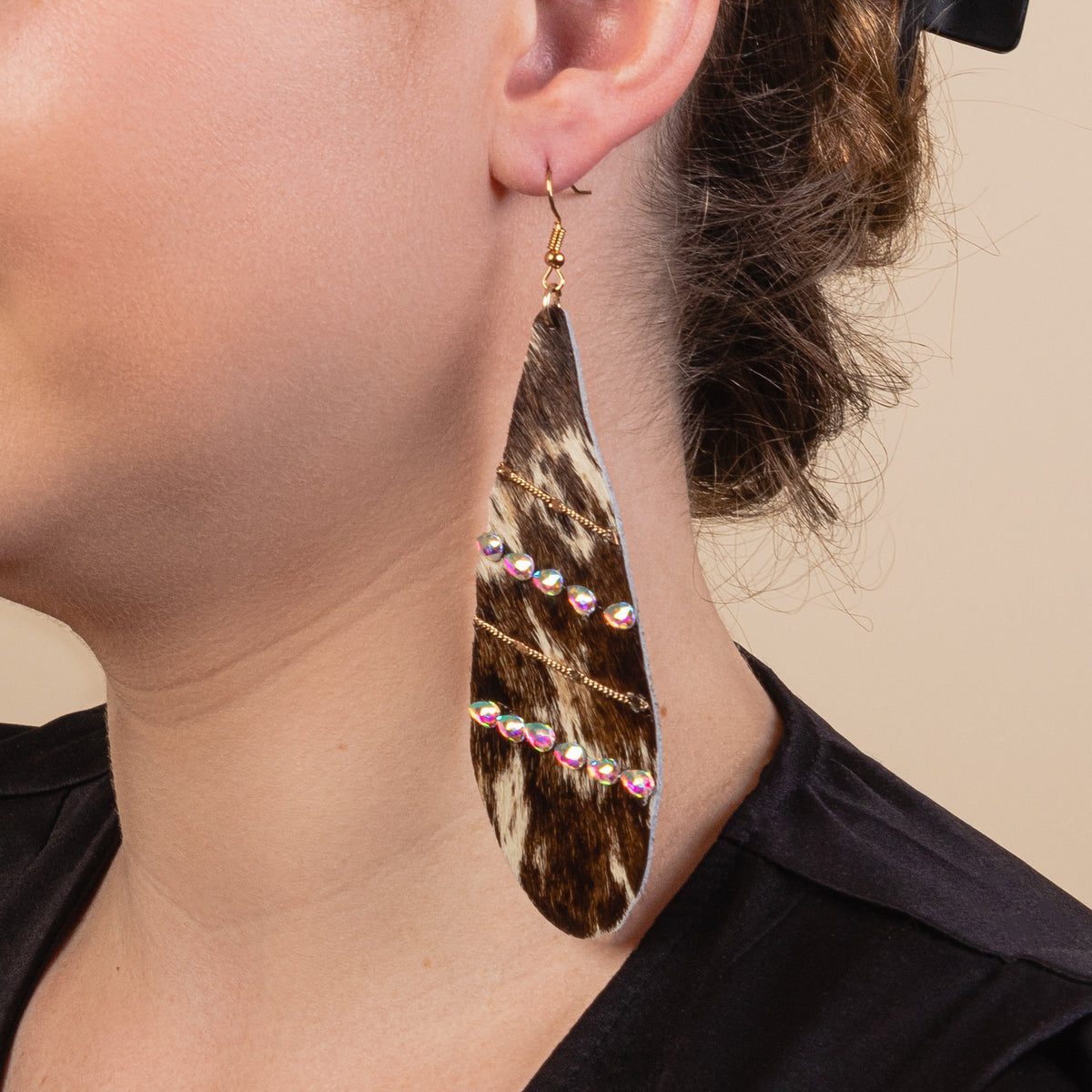 93118 - Animal Print Drop Earrings - Brown