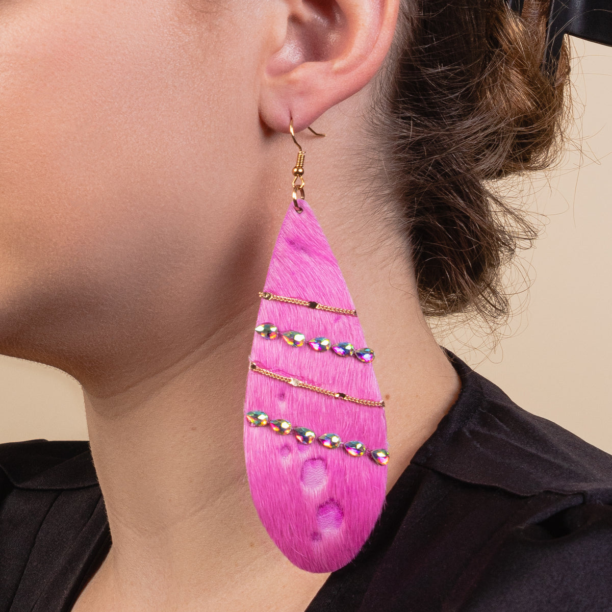 93118 - Animal Print Drop Earrings - Fuchsia