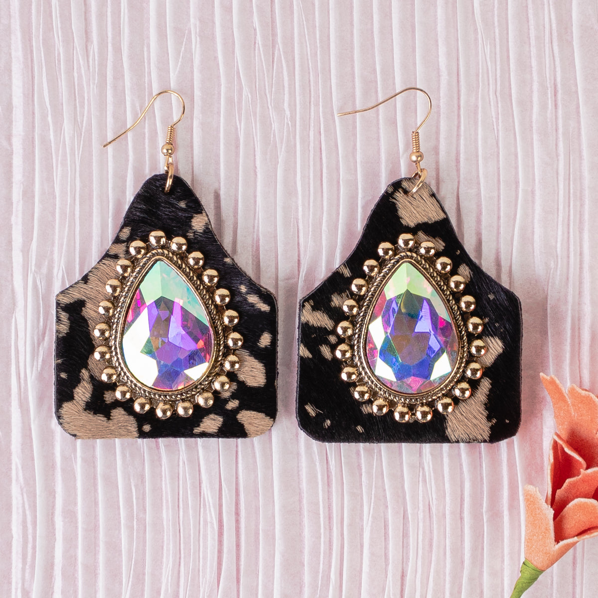 93125 - Rhinestone Animal Hide Earrings - Black