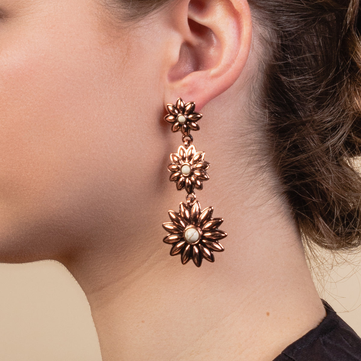 93139 - Flower Earrings - Ivory & Copper