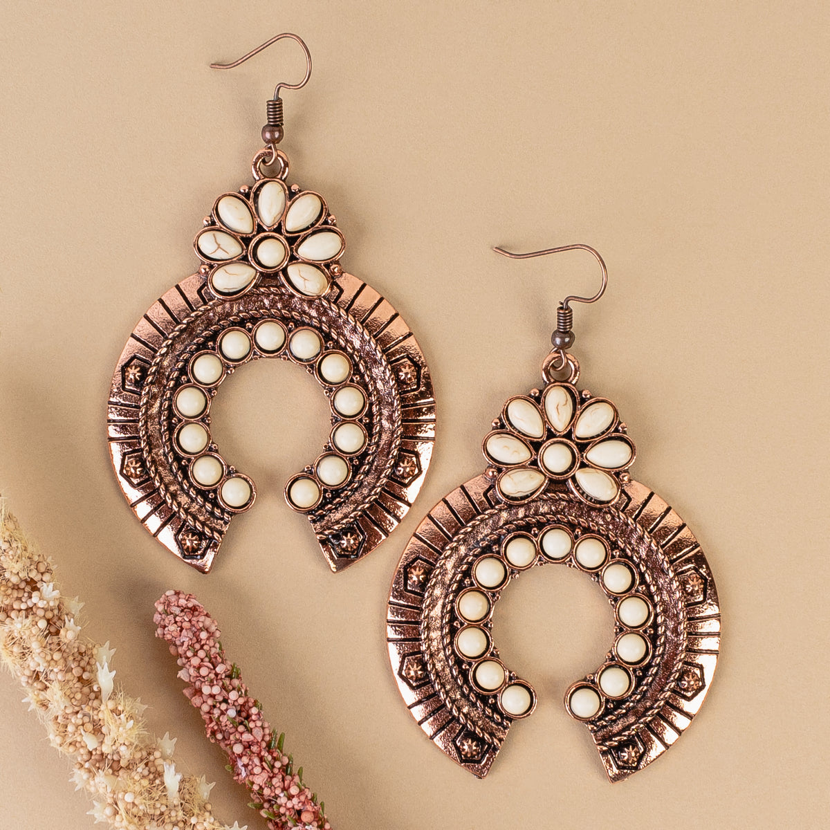 93144 - Western Earrings - Ivory & Copper