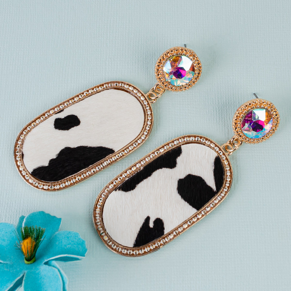93153 - Rhinestone Animal Print Earrings - Black & White